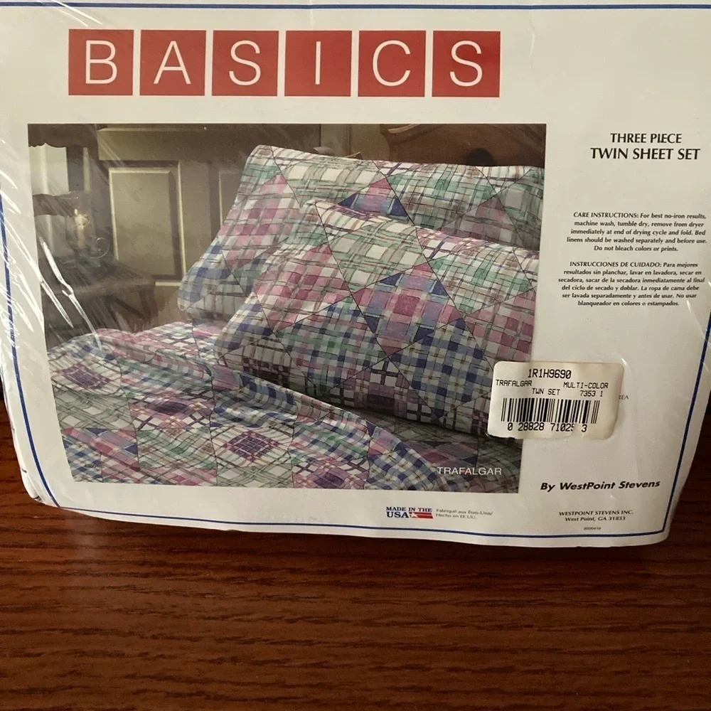 Vintage Basics by West Point Stevens Twin sheet set with Bold Plaid